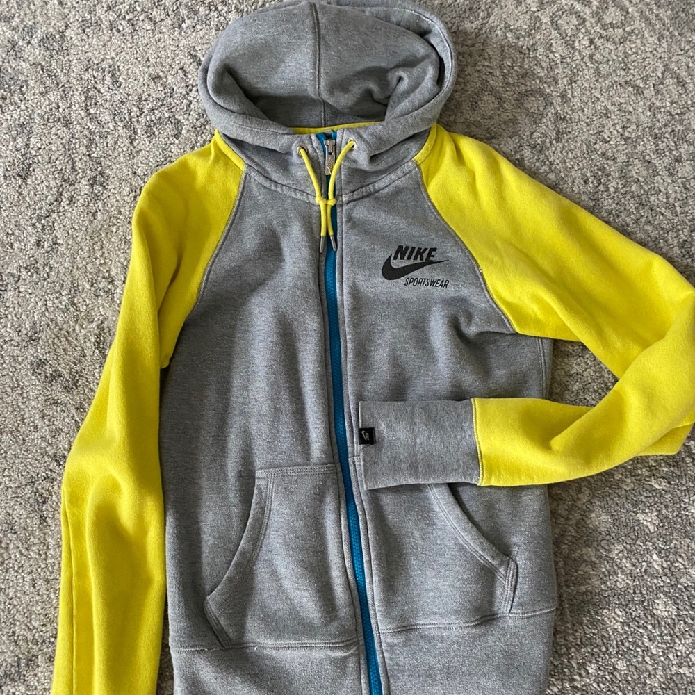 Nike zip jacket